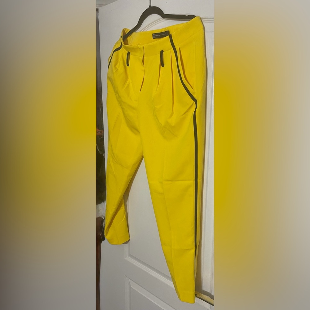 NWT New York & Company Yellow Chinos with Black Piping